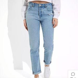 NWOT AE Low-Rise Tomgirl Jean / size 8